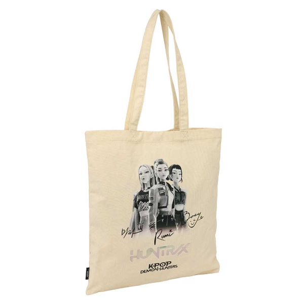 Safta K-Pop Demon Hunters Tour Tote Bag Bolsa de Tela - Asas de Mano - 38x42cm - Color Beige Safta K-Pop Demon Hunters Tour Tote Bag Bolsa de Tela - Asas de Mano - 38x42cm - Color Beige